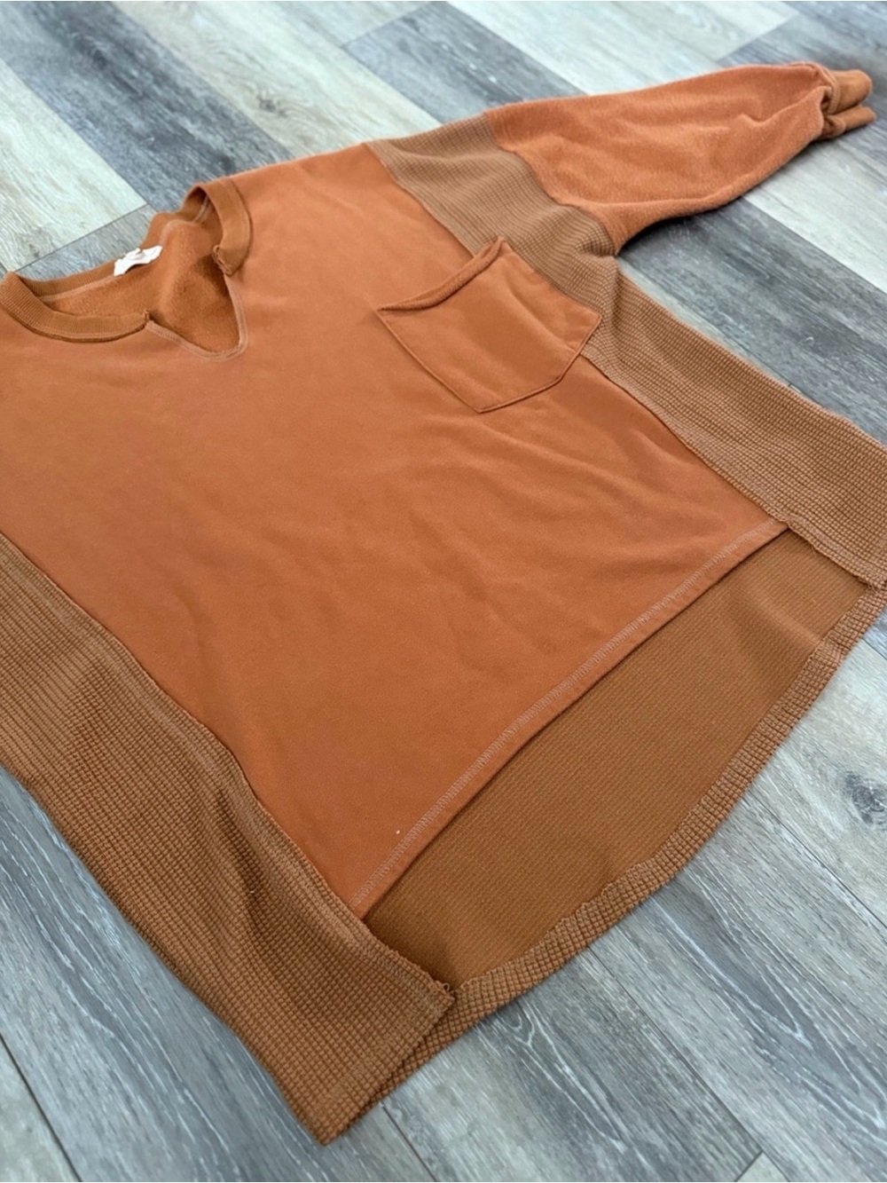 Women’s Relaxed Mixed Material Sweater Sweatshirt - Picture 3 of 6
